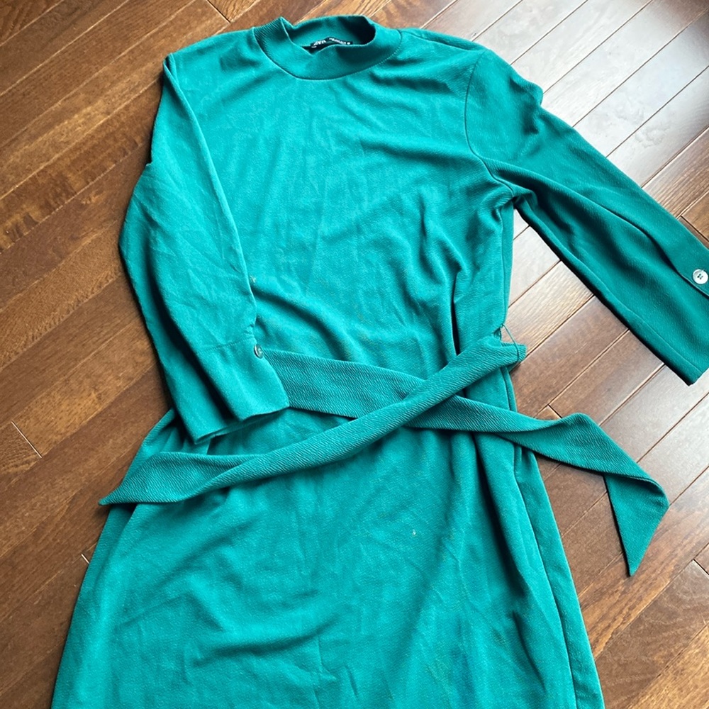 Zara Mock neck  Mini/midi dress